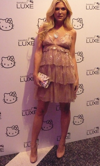 Illustration for article titled Hello Kitty & Random Celebs Get Catty At Sanrio Luxe Store Opening